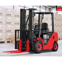 CPYD35-XH3F típusú, gáz üzemű targonca